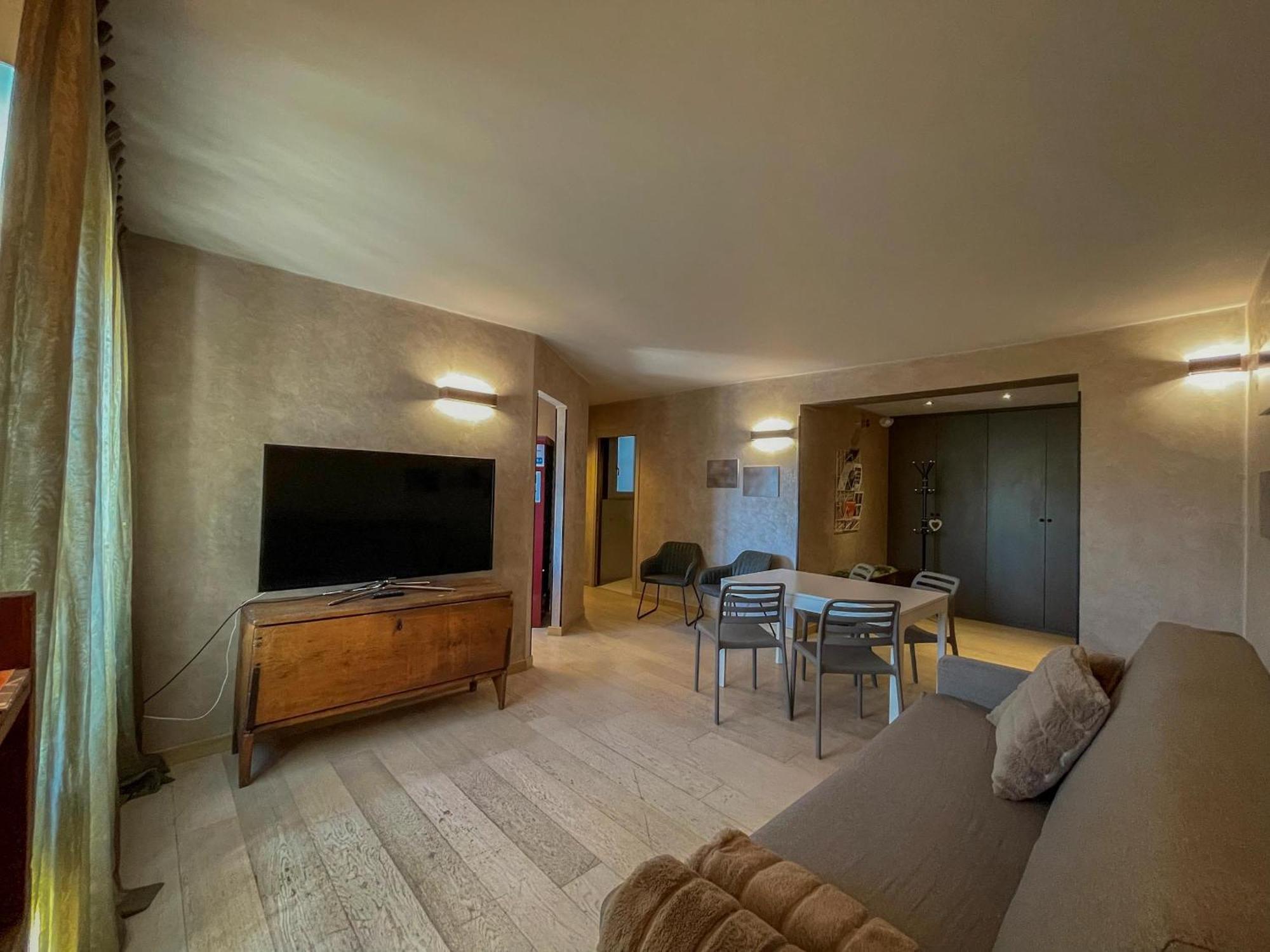 Apartment Chez Leo